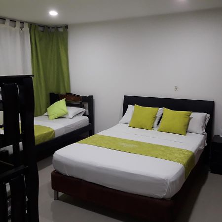 Apartamento Con Vista Al Laguito Y Al Mar Cartagena Екстериор снимка